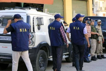 விடுதலைப் புலிகளுடன் தொடர்பு - நாம் தமிழர் கட்சியின் பிரமுகர் வீட்டில் அதிரடி சோதனை