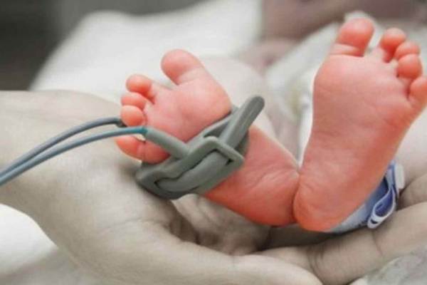 குழந்தைகளுக்கு விஷம் கொடுத்த தாய் | Mother Who Poisoned Her Children