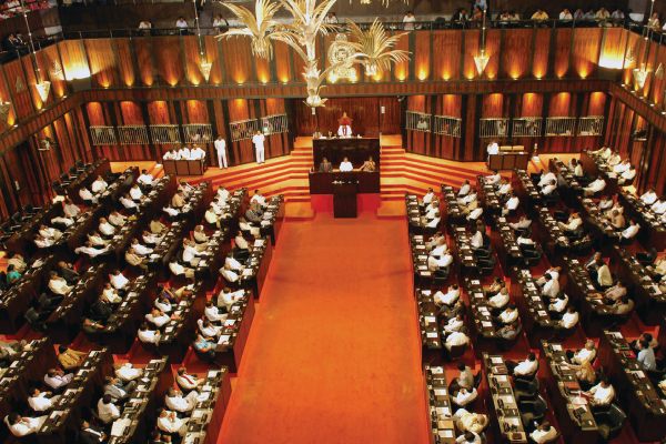 சிறிலங்கா புலனாய்வு பிரிவினரின் சாதனைகளும் தோல்விகளும் பகிரங்கப்படுத்தப்பட வேண்டியதில்லை: வஜிர அபேவர்தன | Sri Lanka Intelligence Unit About Vijira