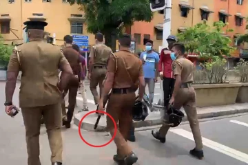 கொழும்பில் தடியடி பிரயோகத்திற்கான பொல்லுகளுடன் களமிறக்கப்பட்ட பொலிஸார்! செல்ல மறுக்கும் மக்கள் (Live)