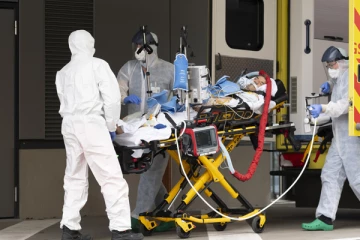 ஜெர்மனியை புரட்டி எடுக்க கொரோனா! கடுமையான ஊரடங்கு கட்டுப்பாடுகளை அமல்படுத்த திட்டம்