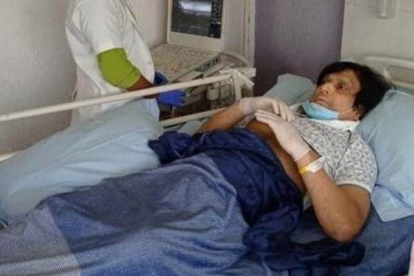 மூச்சுத்திணறலால் கடும் அவதி- நடிகர் கார்த்திக்கு மருத்துவர்கள் தொடர்ந்து தீவிர சிகிச்சை | Doctors Karthik Suffering Shortness Breath