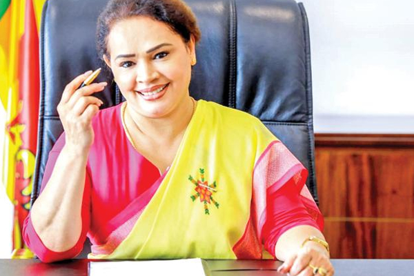 நகைச்சுவை நடிகரைபோல் செயற்படும் ரணில் - எதிர்க்கட்சி சாட்டை | Ranil Acting Like A Comedian