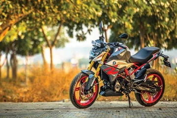 இந்தியாவில் அறிமுகமாகும் BMW G310R பைக்- இதன் விலை என்ன தெரியுமா?