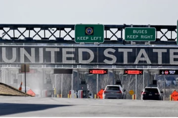 அமெரிக்கா செல்லும் கனடிய பழங்குடியின மக்களுக்கு விசேட அறிவுறுத்தல்