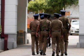 பதுளை இரு பெண்களிடம் தவறாக நடந்துகொண்ட நபர் சிக்கினர்!