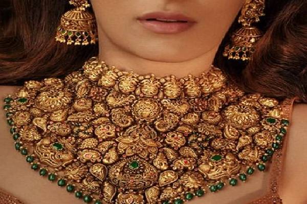 இலங்கையில் ஒரே நாளில் மூன்று முறை அதிகரித்துள்ள தங்க விலை | Gold Prices Increase Three Times In A Single Day