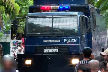 තත්ත්වය පාලනයට ප්‍රදේශ තුනකට ඇදිරි නීතිය වැටෙද්දී මහර බන්ධනාගාරයේ නවතම තත්ත්වය මෙන්න