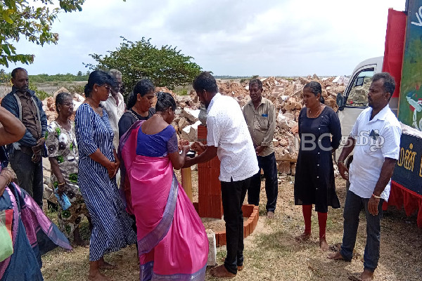 ஒரு இலட்சத்திற்கு மேற்பட்ட தமிழ் மக்களின் கையொப்பத்துடன் ஐ.நா செல்கின்றது "நீதியின் ஓலம்" | Un Signature Lakh Tamil People Voice Of Justice