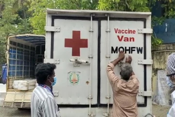 புனேவில் இருந்து தமிழகம் வந்தடைந்த 2 லட்சம் கோவீஷீல்டு தடுப்பூசிகள்