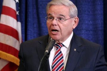 பேரழிவின் விளிம்பில் இலங்கை; செனட் சபை  வெளிவிவகாரக் குழுவின் தலைவர்  சுட்டிக்காட்டு