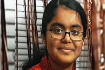 மேல் மாடியில் இருந்து வந்த துப்பாக்கி தோட்டாக்கள்... அமெரிக்காவில் கேரள மாணவி சுட்டுக்கொலை!