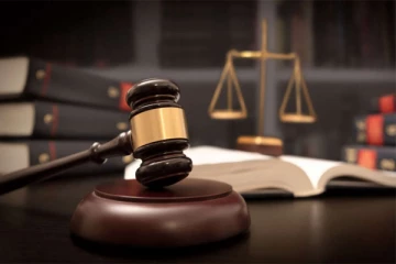 வீட்டில் வேலை செய்தவர்களை மோசமாக நடத்திய இந்திய கோடீஸ்வரக் குடும்பம்: வழக்கை இழுத்தடிப்பதாக புகார்