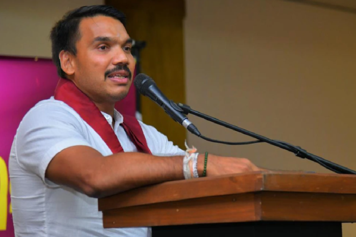 எயார்பஸ் விசாரணையில் நாமல் ராஜபக்ஷ சந்தேகநபராக பெயரிட நடவடிக்கை | Namal To Be Named Suspect In Airbus Probe எயார்பஸ் விசாரணையில் நாமல் ராஜபக்ஷ சந்தேகநபராக பெயரிட நடவடிக்கை | Namal To Be Named Suspect In Airbus Probe
