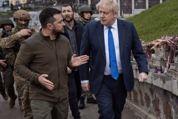 முன்னறிவிப்பின்றி உக்ரைனுக்கு புறப்பட்ட போரிஸ் ஜான்சன்! | Boris Johnson Left For Ukraine Without Notice