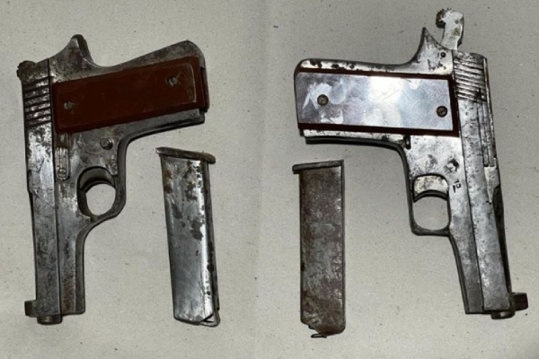 யாழில் செவ்வந்தி தங்கிய வீட்டில் விடுதலைப் புலிகளின் ஆயுதங்கள்! | Sewwandi Investigation Ltte Weapons Found Jaffna யாழில் செவ்வந்தி தங்கிய வீட்டில் விடுதலைப் புலிகளின் ஆயுதங்கள்! | Sewwandi Investigation Ltte Weapons Found Jaffna