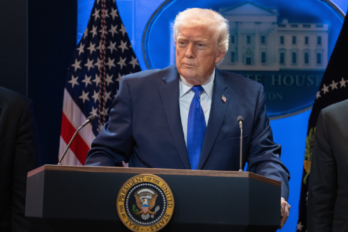 ஈரான் போருக்கு உதவ மறுத்த ஸ்பெயின் : ட்ரம்ப் விடுத்துள்ள மிரட்டல் | Trump Imposes Full Trade Sanctions Spain