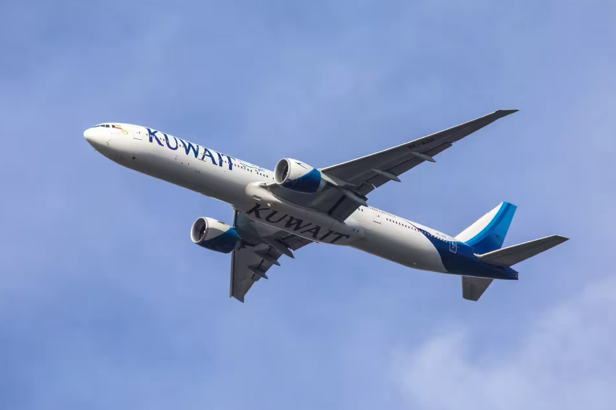 தணிந்து வரும் போர்ச் சூழல்! இலங்கைக்கு மீண்டும் தொடங்கப்படும் விமானச் சேவை | Kuwait Airways To Resume Flights To Colombo