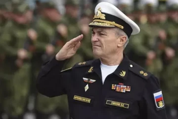 உக்ரைன் தாக்குதலில் ரஷ்ய கடற்படைத் தளபதி கொல்லப்பட்டாரா?