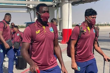 பாகிஸ்தான் சென்ற வெஸ்ட் இண்டீஸ் கிரிக்கெட் வீரர்கள் 5 பேருக்கு கொரோனா தொற்று