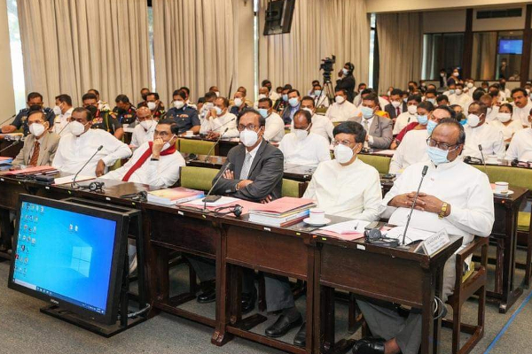 ஜனாதிபதி தலைமையில் கூடிய பாதுகாப்பு அமைச்சு சார் ஆலோசனைக் குழு! | Defense Ministry Advisory Committee President ஜனாதிபதி தலைமையில் கூடிய பாதுகாப்பு அமைச்சு சார் ஆலோசனைக் குழு! | Defense Ministry Advisory Committee President