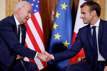 “ஆக்கிரமிப்புக்கு ரஸ்யாவை  பொறுப்புக்கூற வைக்கபோவதாக அமெரிக்காவும் பிரான்சும் உறுதி!