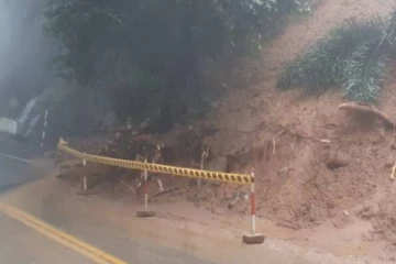 කොළඹ - මහනුවර පාරේ පහළ කඩුගන්නාව නායයෑමේ අධි අවදානම් කලාපයක් ලෙස නම් කෙරෙයි