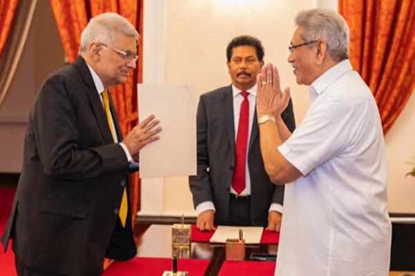 கோட்டாபய போன்று விரைவில் ஓடுவார் ரணில்: எதிரணி ஆரூடம் | Srilanka Crisis Political Situation Rajapaksa