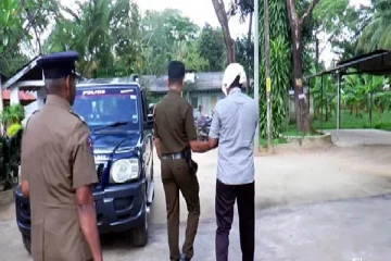 கத்தியை காட்டி மிரட்டி இளம் பெண் கடத்தல்! கணவர் கைது