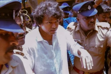 மக்களவை தேர்தல்: த.வெ.க தலைவர் விஜய் மீது பரபரப்பு புகார் - என்ன காரணம்?