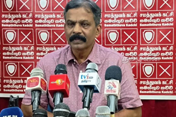 கிளிநொச்சி மக்களுக்கு சுத்தமான குடிநீரை வழங்க குழுவினர் தடை | Ban On Providing Clean Water People Of Kilinochchi