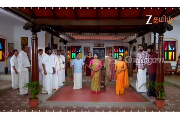 ஜீ தமிழ் கார்த்திகை தீபம் சீரியல் ரசிகர்களுக்கு வந்த ஸ்பெஷல் நியூஸ்... என்ன தெரியுமா? | Zee Tamizh Karthigai Deepam Serial Sunday Special