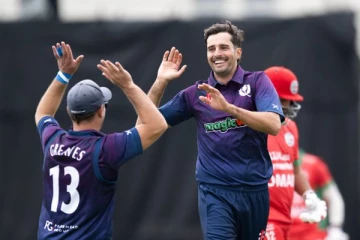 ஒருநாள் கிரிக்கட் போட்டியில் அறிமுக வீரர் படைத்த புதிய சாதனை