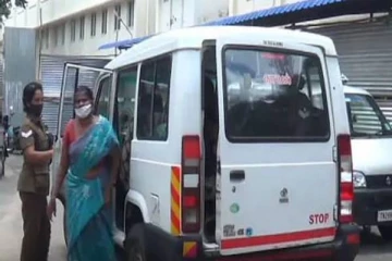 கணவர் தலையில் கொதிக்கும் எண்ணெய்யை ஊற்றி கொலை - மனைவி வெறிச்செயல்