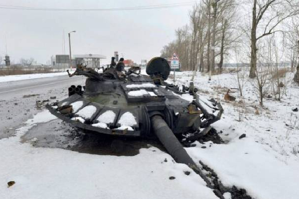 ரஷ்யப் படைகளை மிரள வைக்கும் உக்ரைனின் இரண்டு போராயுதங்கள்! | Urkaine Attack Russia Bayraktar Tb2 Drone Aircraft