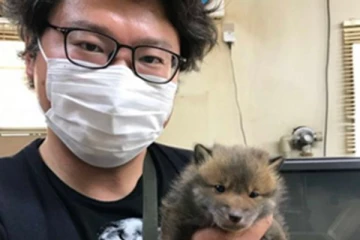 12,500 பவுண்டுகள் செலவு செய்து நாயாக மாறிய மனிதர்: ஒரே ஒரு கவலை அவருக்கு...