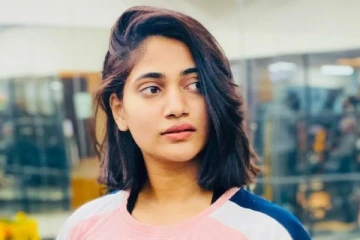 நம்ம பிக் பாஸ் லாஸ்லியாவா இது..! ஆளே மாறிவிட்டாரே.. ஆச்சரியப்பட்ட ரசிகர்கள்