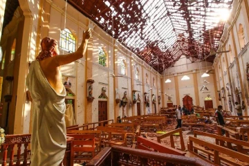 உயிர்த்த ஞாயிறு சூத்திரதாரி விசாரணை ; அரசியல் கோரிக்கை தீவிரம்