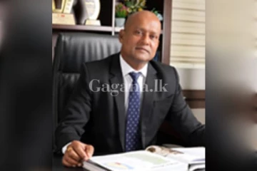 රාජ්‍ය පරිපාලන ලේකම් හදිසියේම මෙහෙම තීරණයක් ගත්තේ ඇයි ..