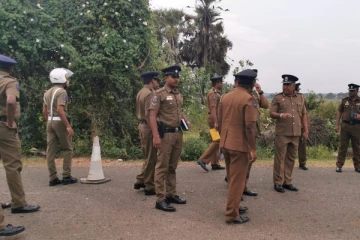 யாழில் இளைஞரொருவர் கூரிய ஆயுதத்துடன் கைது