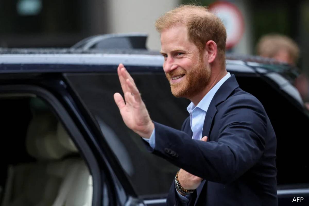 பிரித்தானியா வரும் இளவரசர் ஹரி... மன்னர் மகனை சந்திப்பாரா? | Prince Harry Coming To Uk King May Not Meet Him