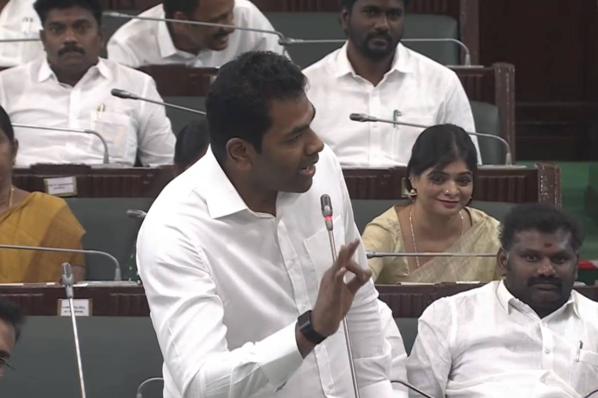 ரூ.900 கோடி லாட்டரி நிறுவனத்திடம் நன்கொடை வாங்கியது ஏன்? உதயநிதி - ஆதவ் விவாதம் | Aadhav Arjuna Udhayanidhi Debat 900Cr Lottery Fund