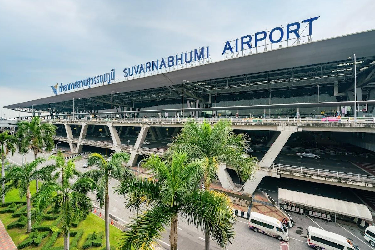 சிறிலங்கன் ஏர்லைன்ஸின் அதிரடி: பெங்காக் முகாமையாளர் பணியிடை நீக்கம்! | Srilankan Airlines Bangkok Manager Suspended சிறிலங்கன் ஏர்லைன்ஸின் அதிரடி: பெங்காக் முகாமையாளர் பணியிடை நீக்கம்! | Srilankan Airlines Bangkok Manager Suspended