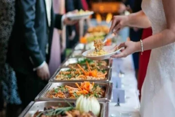 திருமணத்திற்கு வராத விருந்தினர்களுக்கு ரூ.4,339 அபராதம் - மணமகள் சுவாரஸ்ய தகவல்