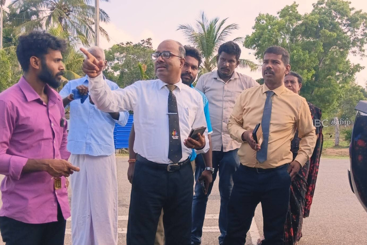 முல்லைத்தீவு இளைஞர் சேவை அலுவலகம் இடமாற்றம்...! வெடித்த சர்ச்சை | Nysc Mullaitivu Office Relocation Sparks Anger முல்லைத்தீவு இளைஞர் சேவை அலுவலகம் இடமாற்றம்...! வெடித்த சர்ச்சை | Nysc Mullaitivu Office Relocation Sparks Anger