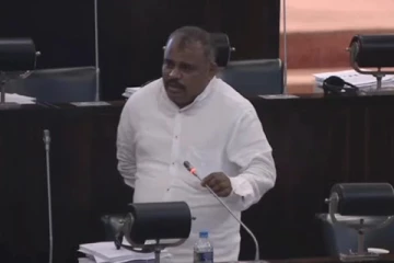 சரத்வீரசேகர ஓர் இனவெறியர் நாடாளுமன்றில் கஜேந்திரன் பதிலடி