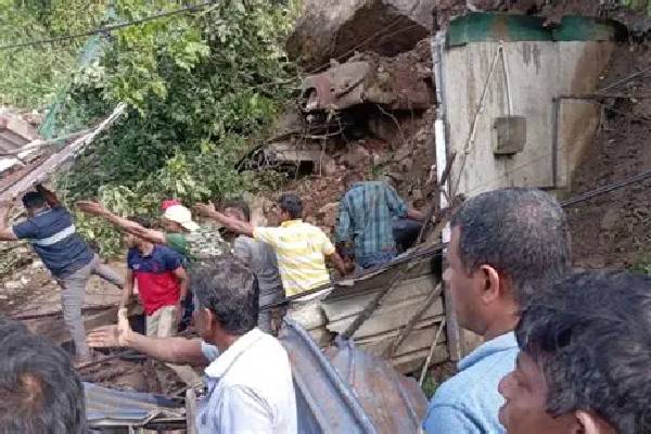 6 பேரை பலியெடுத்த கடுகண்ணாவ நிலச்சரிவு தொடர்பில் வெளியான தகவல் | Kadukannawa Landslides Death 6 People