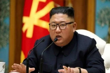 இணையதளத்தில் வடகொரிய அதிபர் பற்றி தேடிய அதிகாரிக்கு நேர்ந்த நிலை