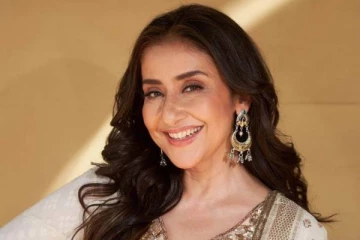 படுக்கையறைக் காட்சிகளில் அதை போட்டுப்பேன்; அதுவே அடிமையாகிருச்சு.. மனிஷா கொய்ராலா ஓபன்டாக்!