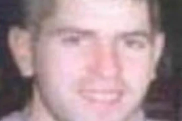 மூழ்கிய காருக்குள் எலும்புக்கூடுகள்... 17 ஆண்டுகளுக்கு பிறகு வெளிச்சத்துக்கு வந்த சம்பவம்